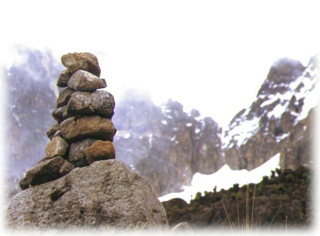 Cairn, summit and markers